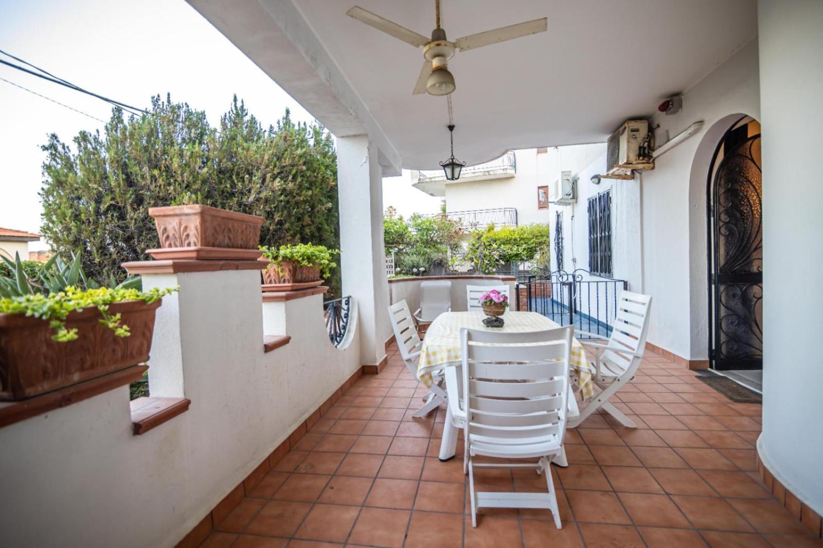 Apartamento Courrier-House Aci Castello Exterior foto